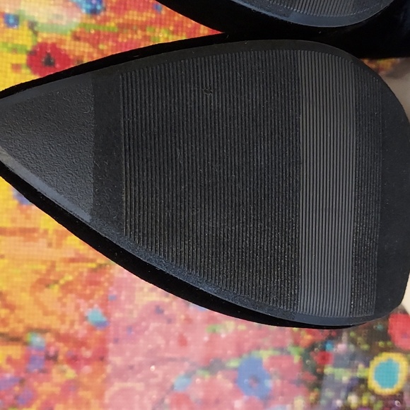 Womens Old Navy Black Velvet Ankle Boots - Picture 6 of 9